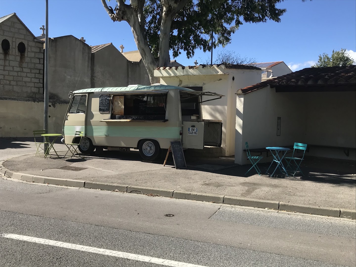 Le camion de saison. Burgers et pizzas Torreilles · Photos 1